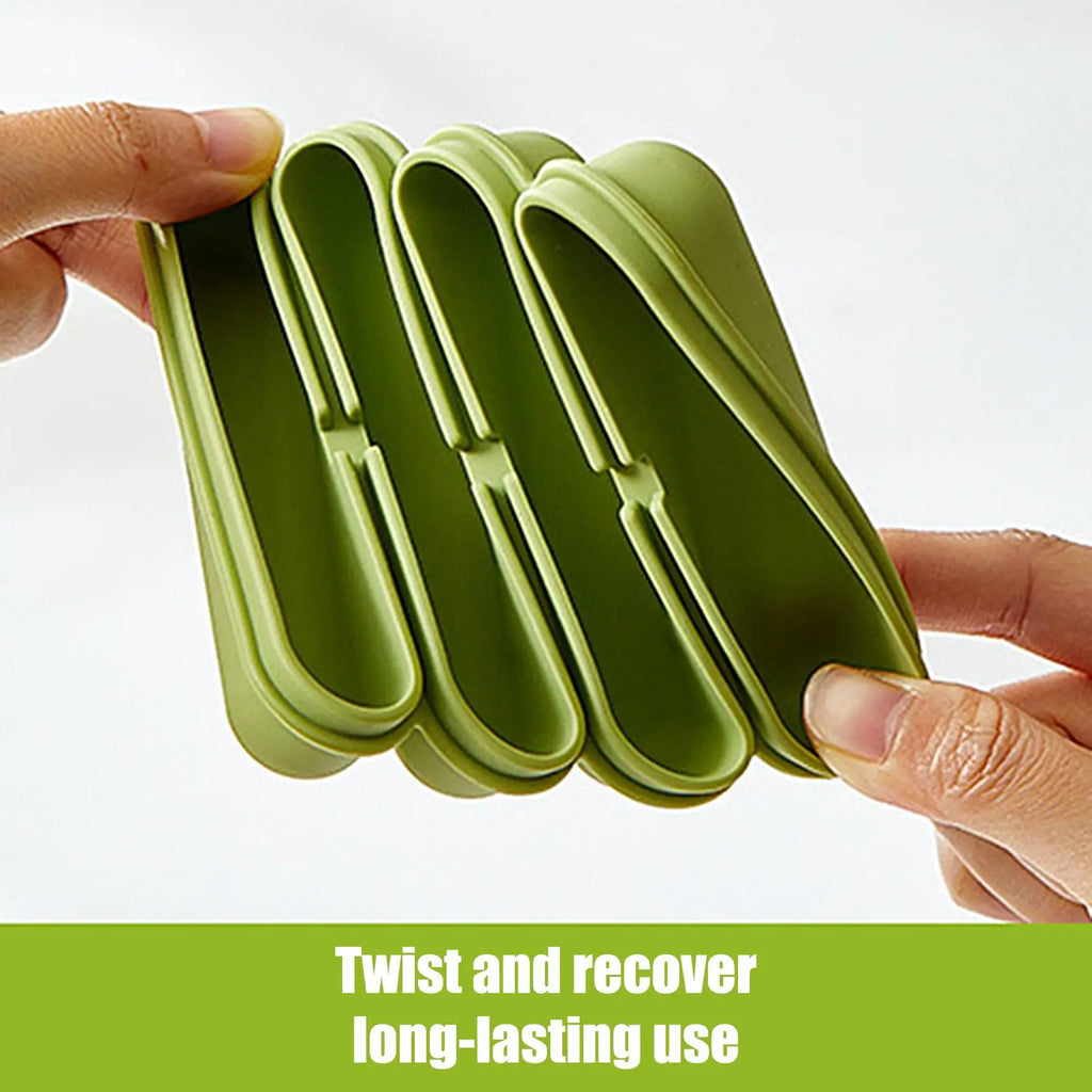 Ice Cubes Tray 4 Grid Silicone Ice Cubes Long Strip Whiskey Ice Tray Molds Easy Release Reusable Ice Cubes with No-Spill  Lid