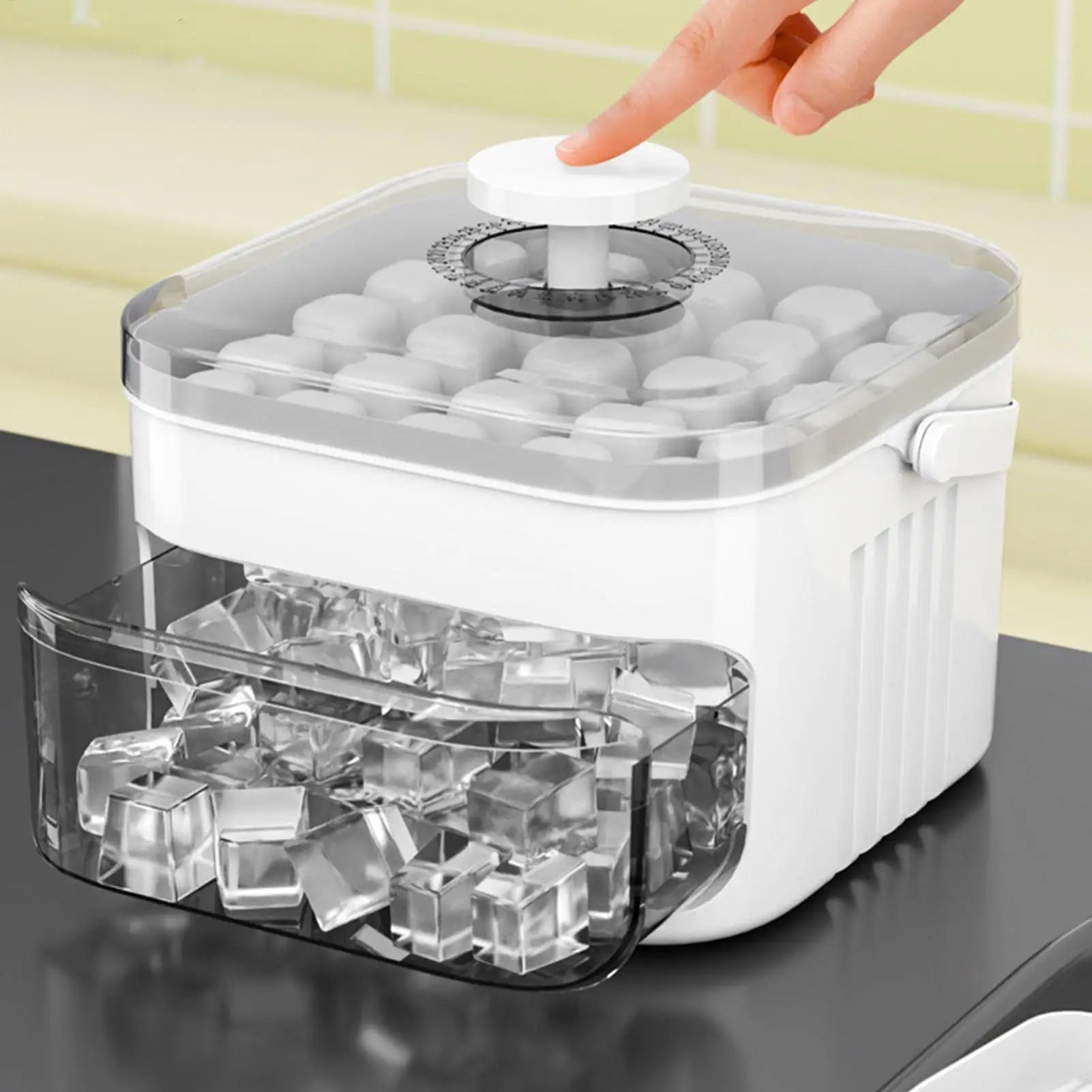 Ice Tray With Lid Portable Easy Release Ice Molds Box for Beverages Whiskey Cocktails Sodas Juices Yogurt Lemonade Drinks Party